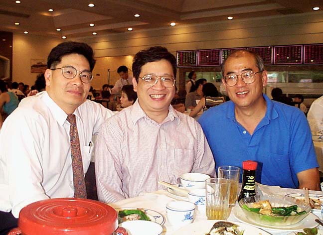 Bob.JPG (60503 bytes)